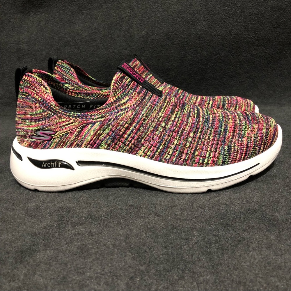Skechers Women's Gowalk Arch Fit Rainbow Sunrise Slip On Shoes Size 6.5